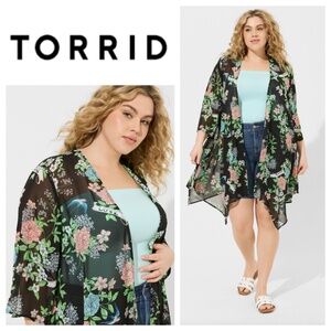 Torrid Sz 2 2X 18 20 Kimono Open Front Cardigan Duster Floral Black Sheer Boho